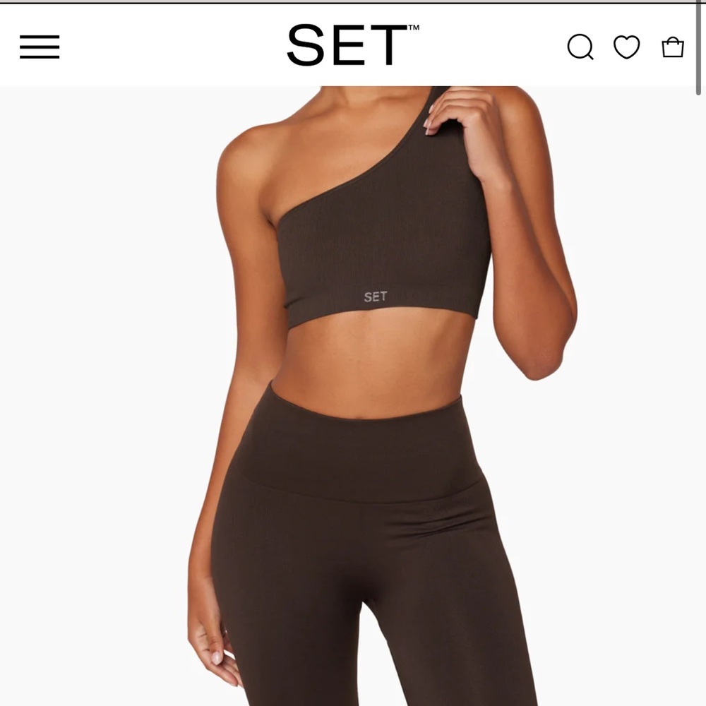 SET ACTIVE- brown, ribbed, one shoulder sports bra and matching biker shorts